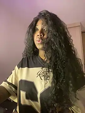 Alexia 24 online show from April 2026 12:19:01 AM