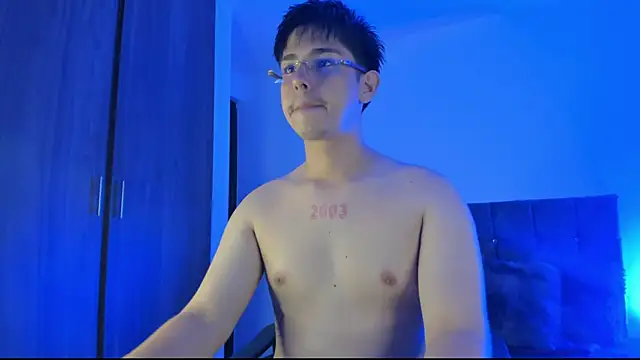 Maximo Miller online show from September 2025 02:46:02 AM