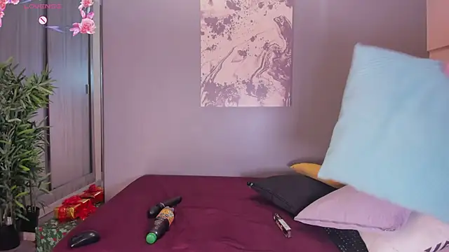 Hailey-Fox online show from December 2025 10:19:01 PM