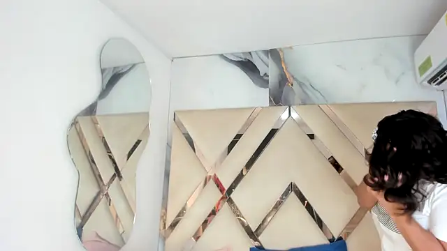 arixht online show from April 2026 08:50:01 PM