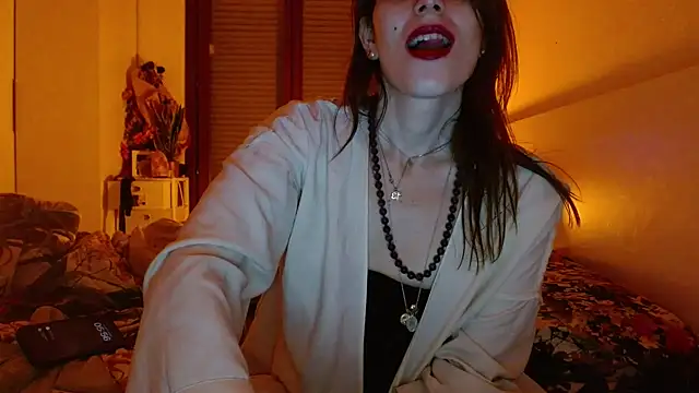 Snapshot of refem9 chatting on November 2025 04:57:01 AM refem9 online show from November 2025 04:57:01 AM