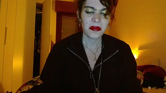 refem9 online show from December 2025 07:00:01 PM