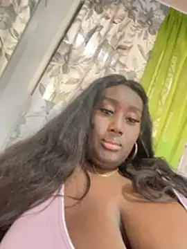 Snapshot of desirewilliam chatting on June 2026 01:36:01 PM desirewilliam online show from June 2026 01:36:01 PM