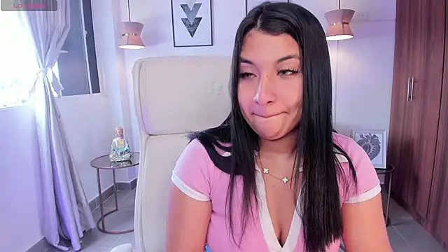 DANDARA THOM online show from December 2025 08:07:02 PM