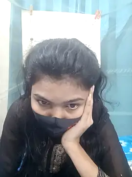 Tamanna490 online show from March 2026 06:35:01 PM