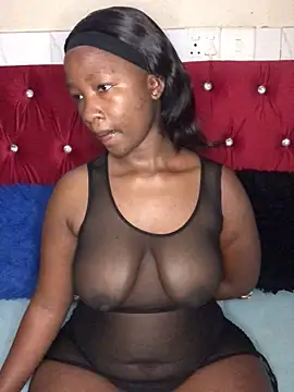 MissREAHx online show from October 2025 05:44:02 PM