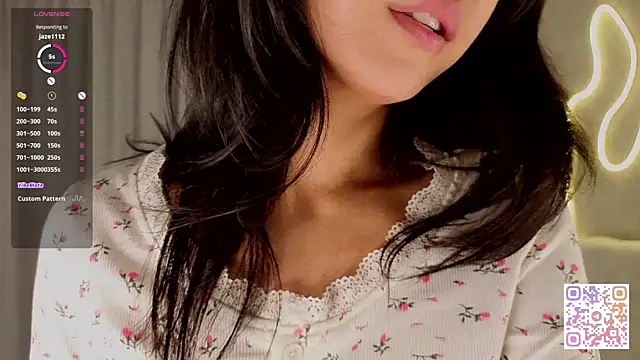 AlodiaAxley online show from November 2025 06:07:01 PM