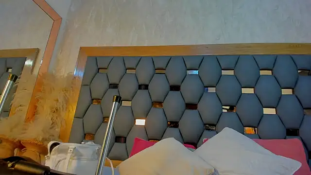 juliette pretty  online show from September 2025 08:21:02 PM