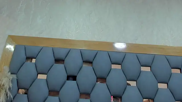 juliette pretty  online show from December 2025 05:53:02 PM