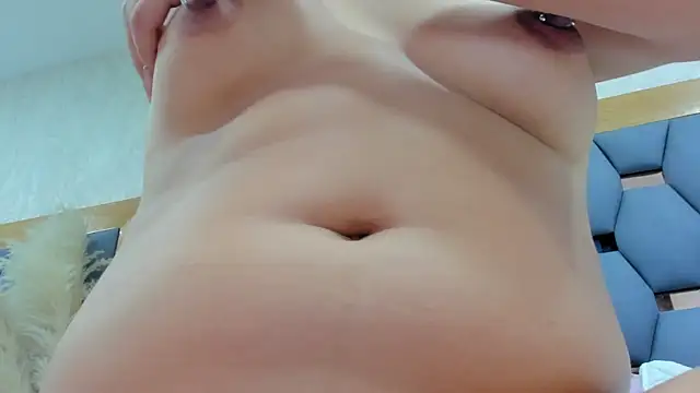 juliette pretty  online show from April 2026 07:08:02 PM