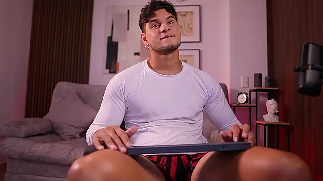 DaviesBrown online show from February 2026 08:35:01 PM