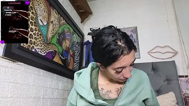 Snapshot of SALOME_KORLAND chatting on September 2025 01:00:02 PM SALOME KORLAND online show from September 2025 01:00:02 PM