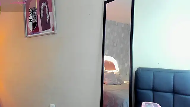 Snapshot of isabella_milf_ chatting on September 2025 07:03:02 PM isabella milf online show from September 2025 07:03:02 PM