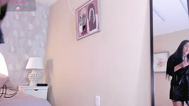 Snapshot of isabella_milf_ chatting on October 2025 07:11:01 PM isabella milf online show from October 2025 07:11:01 PM