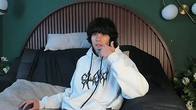 Snapshot of Diamond_twink chatting on July 2026 08:06:01 AM Diamond twink online show from July 2026 08:06:01 AM