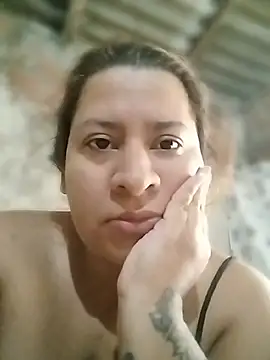 Snapshot of luunaa_milk chatting on June 2026 05:46:02 PM luunaa milk online show from June 2026 05:46:02 PM