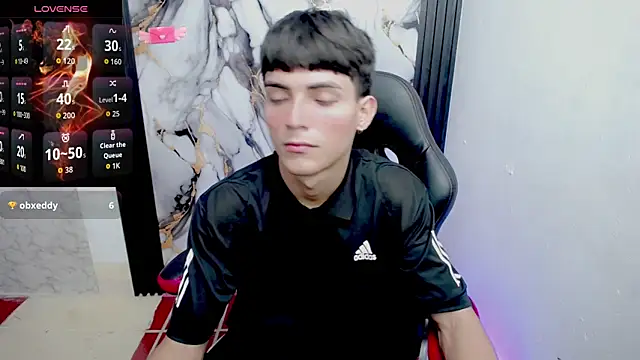 Thommy cute online show from December 2025 02:31:01 AM