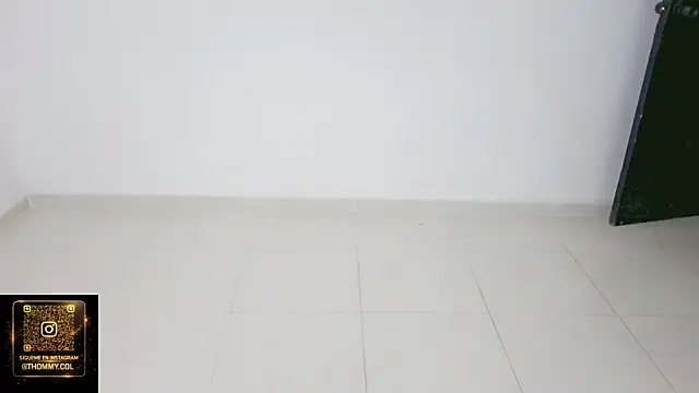 Thommy cute online show from April 2026 11:24:01 PM