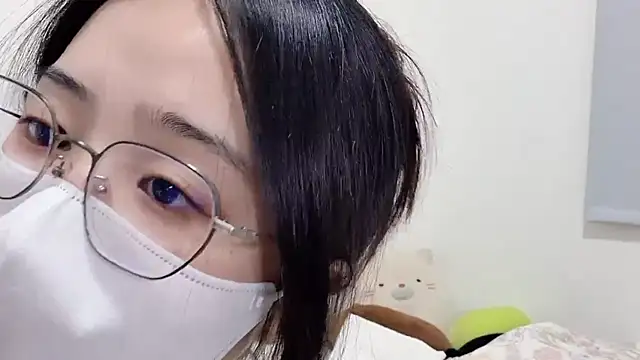 LHeart online show from March 2026 01:25:01 PM