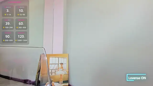 MayaHellen online show from September 2025 05:20:02 AM