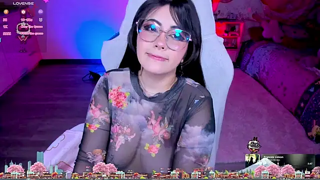 Snapshot of AlyssaRomanova chatting on April 2026 02:42:02 AM AlyssaRomanova online show from April 2026 02:42:02 AM