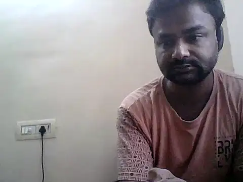 sree4143 online show from October 2025 11:43:01 AM