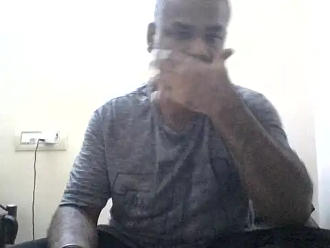 sree4143 online show from November 2025 02:39:01 PM