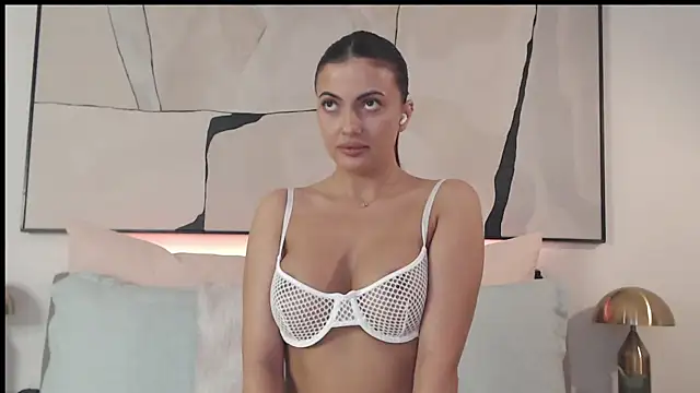 NicoleBrawn online show from September 2025 07:56:02 AM