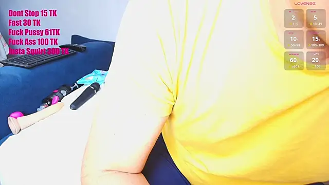 couplelove543 online show from October 2025 02:18:02 PM