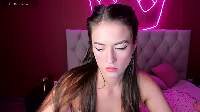 StacyWells online show from September 2025 01:40:02 AM