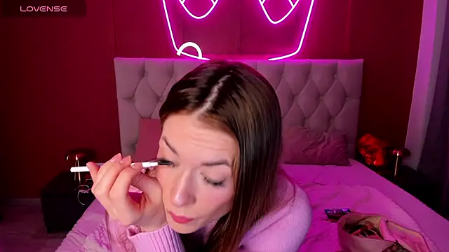 Snapshot of StacyWells chatting on February 2026 01:28:02 AM StacyWells online show from February 2026 01:28:02 AM