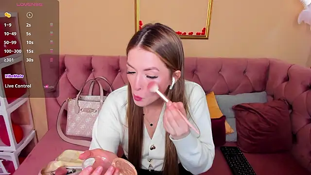 Snapshot of StacyWells chatting on March 2026 01:30:01 AM StacyWells online show from March 2026 01:30:01 AM