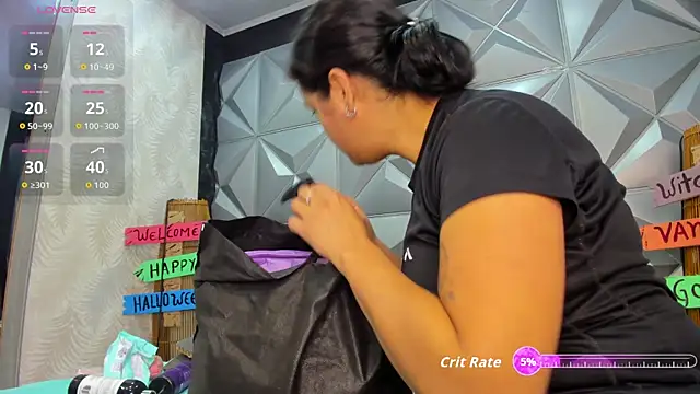 GreciaFox1 online show from October 2025 11:13:02 AM