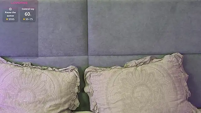 RianaRey online show from March 2026 11:38:02 AM