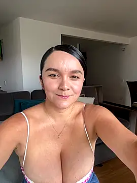 Nova Gabriela online show from October 2025 02:45:02 PM