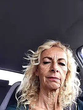 clarabell4 online show from September 2025 06:51:02 AM