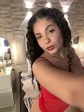 Yassy vazquez online show from September 2025 07:36:01 PM