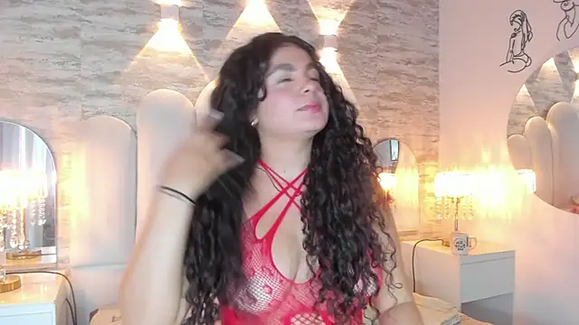 Yassy vazquez online show from February 2026 07:40:01 PM