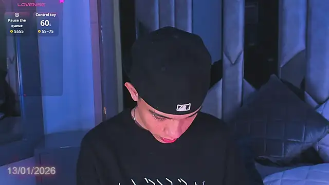 Sebax Young online show from January 2026 08:58:02 PM