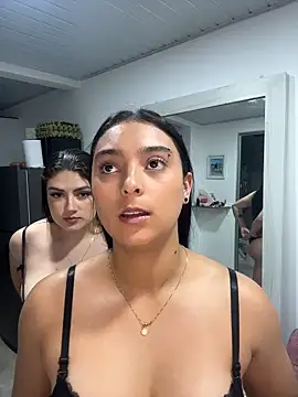 nicolexxaleja online show from February 2026 11:48:01 PM