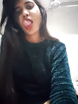 cute radhikaa online show from December 2025 02:02:02 PM