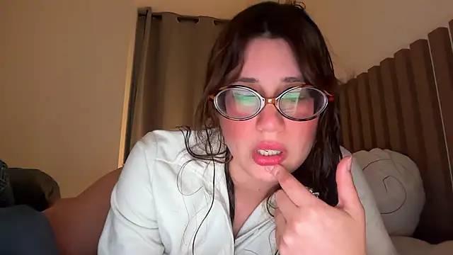 Meowkillah13 online show from January 2026 01:08:01 AM