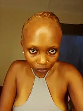 Snapshot of SeffieLucy chatting on February 2026 11:59:01 AM SeffieLucy online show from February 2026 11:59:01 AM