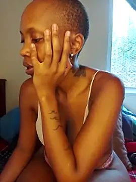 Snapshot of SeffieLucy chatting on March 2026 07:23:01 AM SeffieLucy online show from March 2026 07:23:01 AM