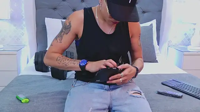 Snapshot of ZoeKrug chatting on January 2026 03:21:02 AM ZoeKrug online show from January 2026 03:21:02 AM