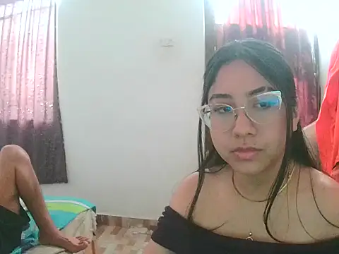 honeysweet111 online show from September 2025 08:46:01 PM