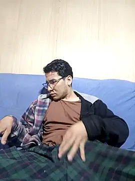 LecheDeSoya666 online show from October 2025 11:27:02 PM