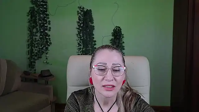 Habibi Honeyy online show from October 2025 11:11:01 AM