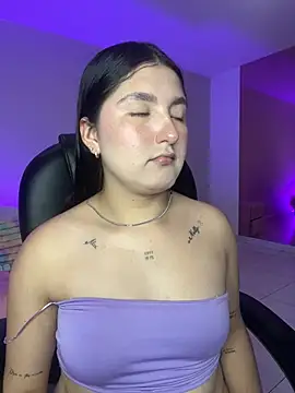 Celestee69 online show from February 2026 08:18:01 PM