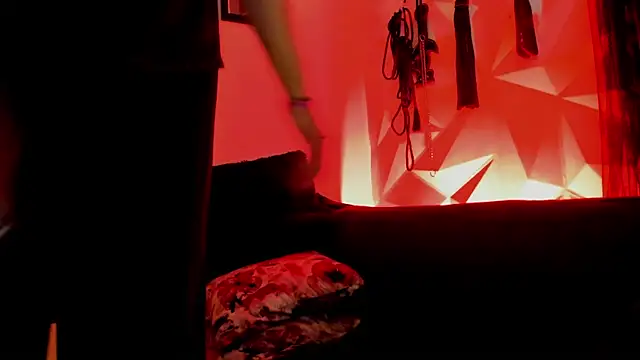 MistressNyx cg online show from October 2025 02:15:02 PM